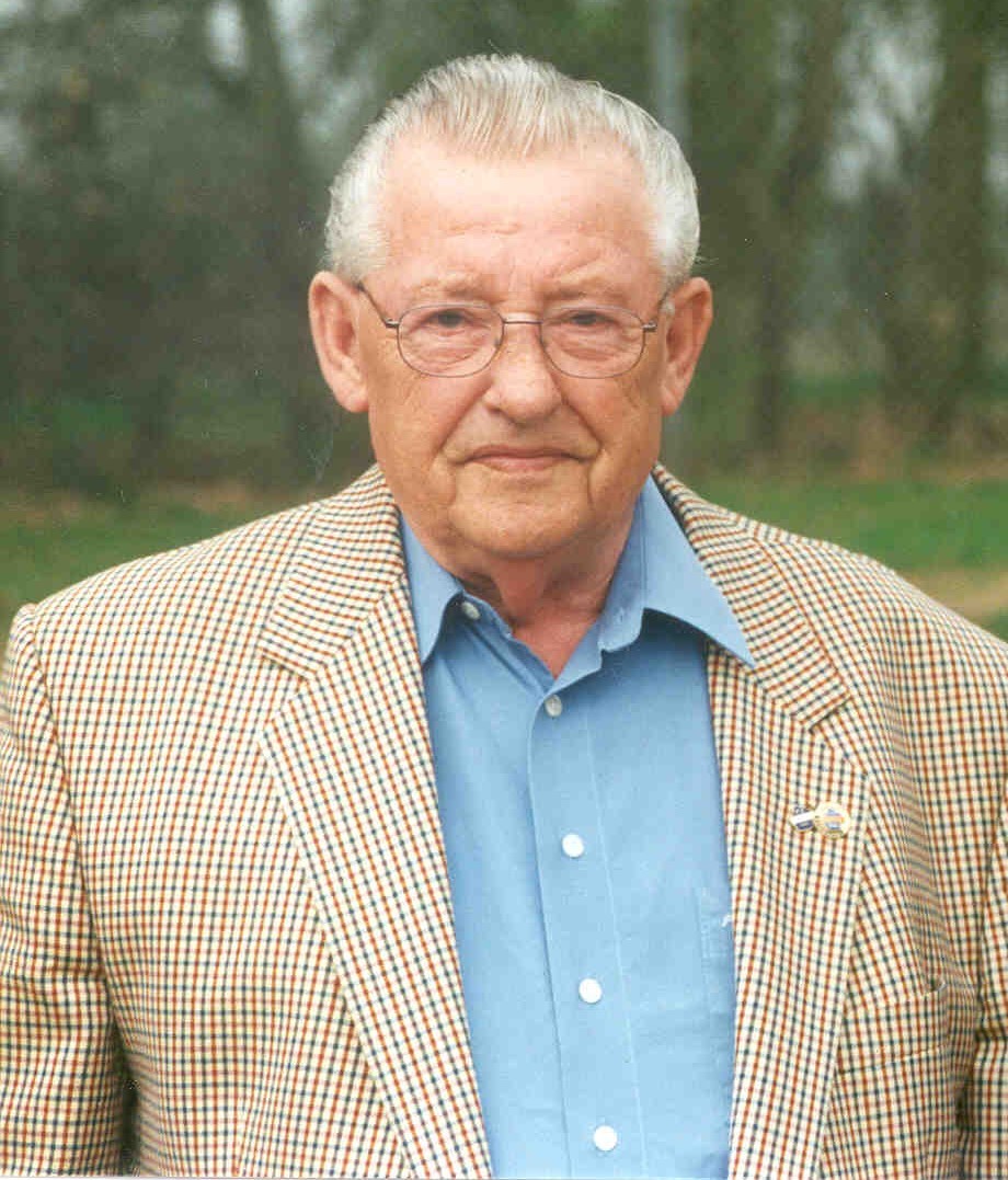 Ehrenvorsitzender Heinrich Hoffmann